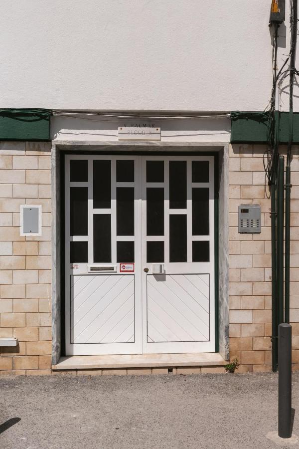 Seagulls' House Apartment Nazare Bagian luar foto